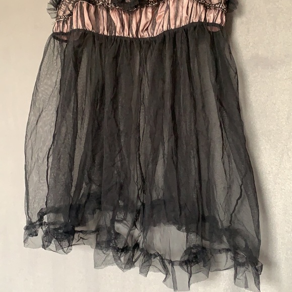 NWOT Gorgeous Victoria secret lingerie piece - Picture 3 of 13